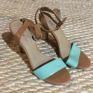 Just Fab Strapy Sandals Size 10